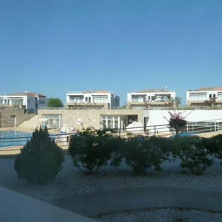 Διαμέρισμα Sweet Water Bay *